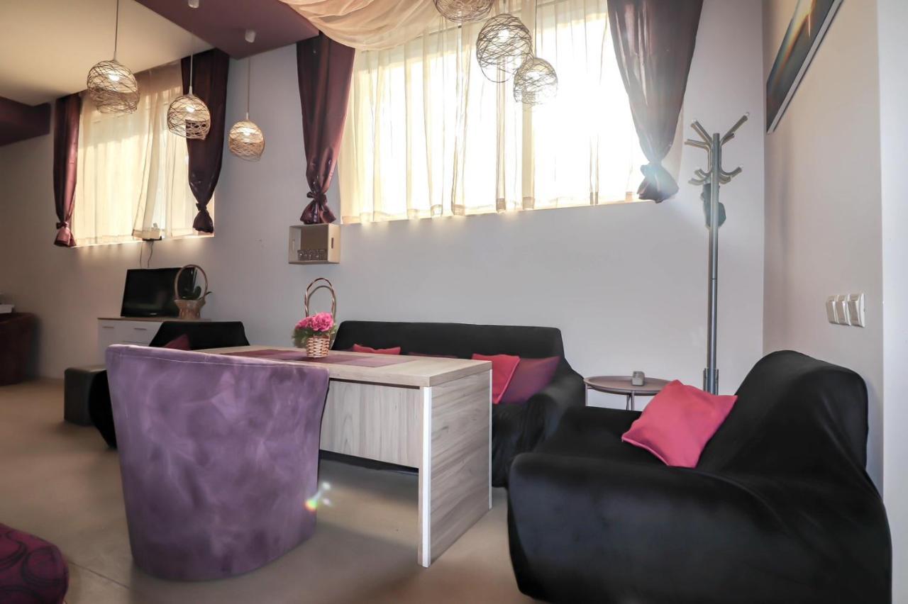 Студио Ариел Varna Exterior foto